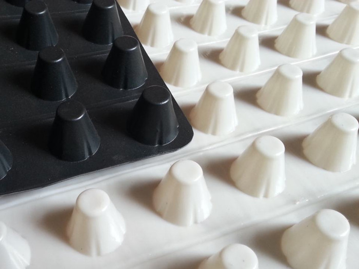 1550716305322982.jpg 排水板1.jpg